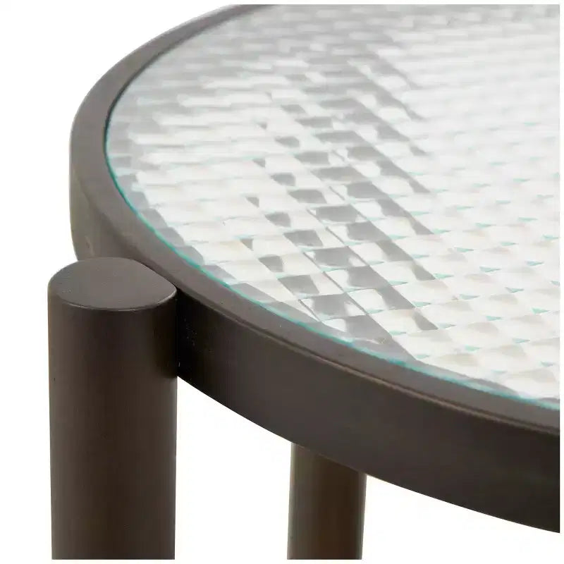 Mesa auxiliar de madera con tapa de cristal y estructura de ratán, no requiere montaje