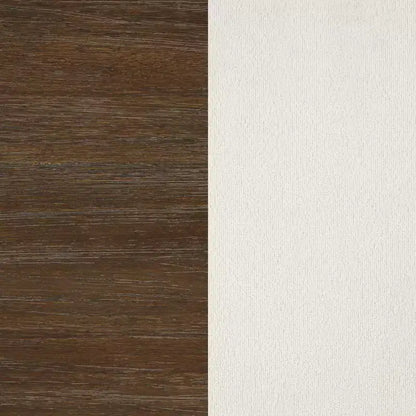 Taburete de bar tapizado de madera a la altura del mostrador