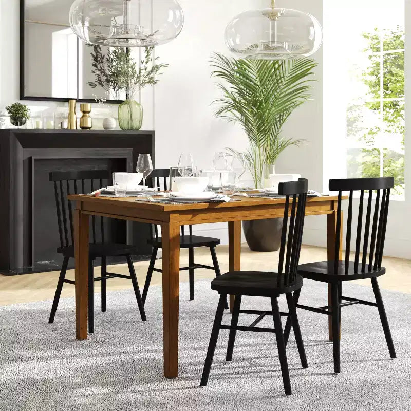 Mesa de comedor de madera maciza