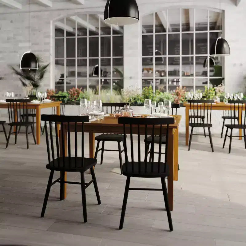 Mesa de comedor de madera maciza
